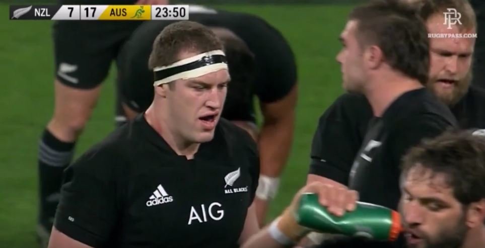 VIDEO: Brodie Retallick somehow gets away with blatant red card spear tackle