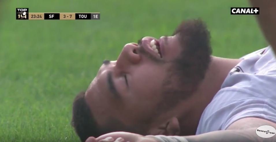 VIDEO: 133kg Romain Taofifenua gets knocked spark out by 136kg prop