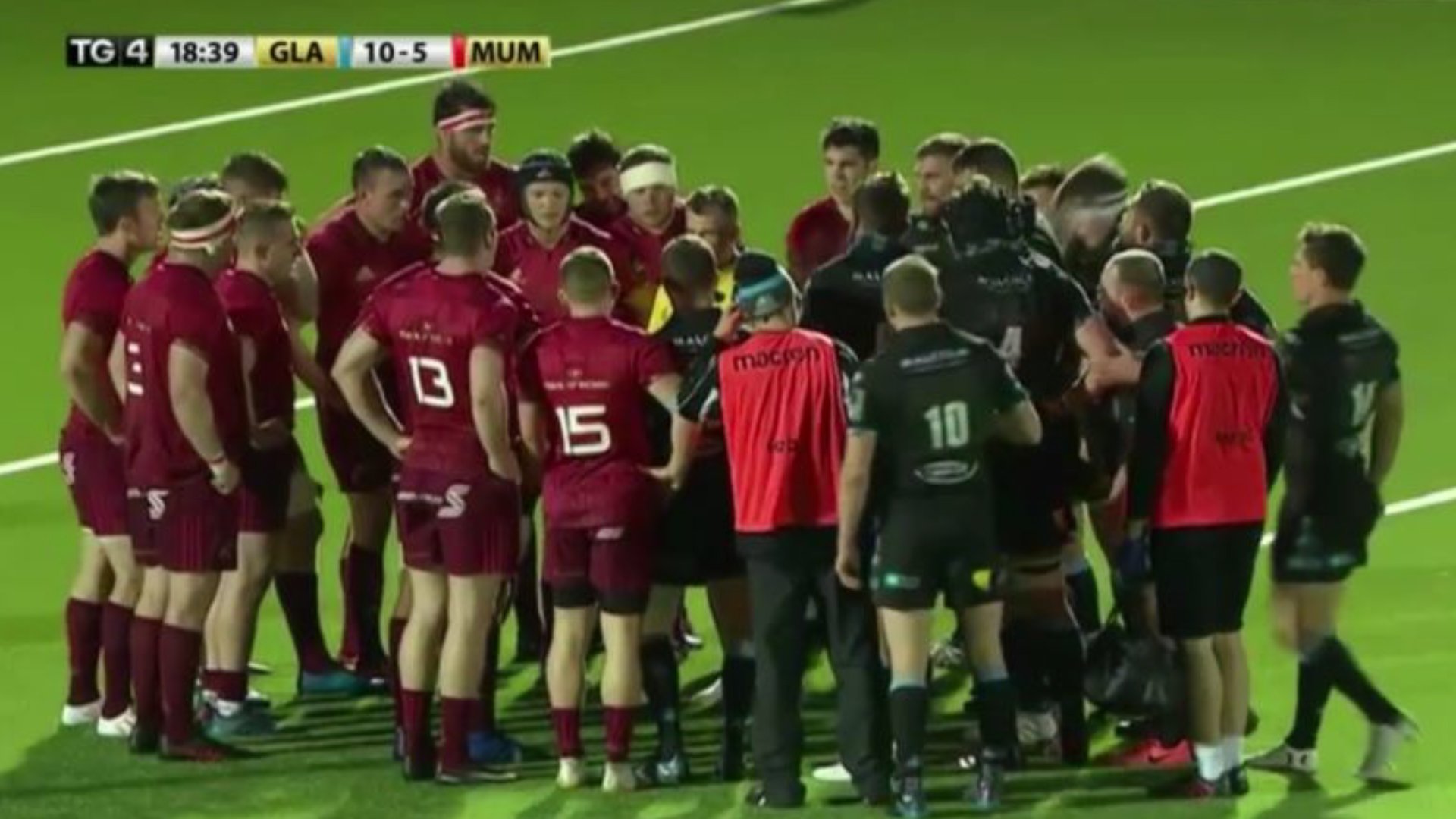 Watch: Nigel Owens was up to his old tricks again last night, calling both sets of players in for a talking-to