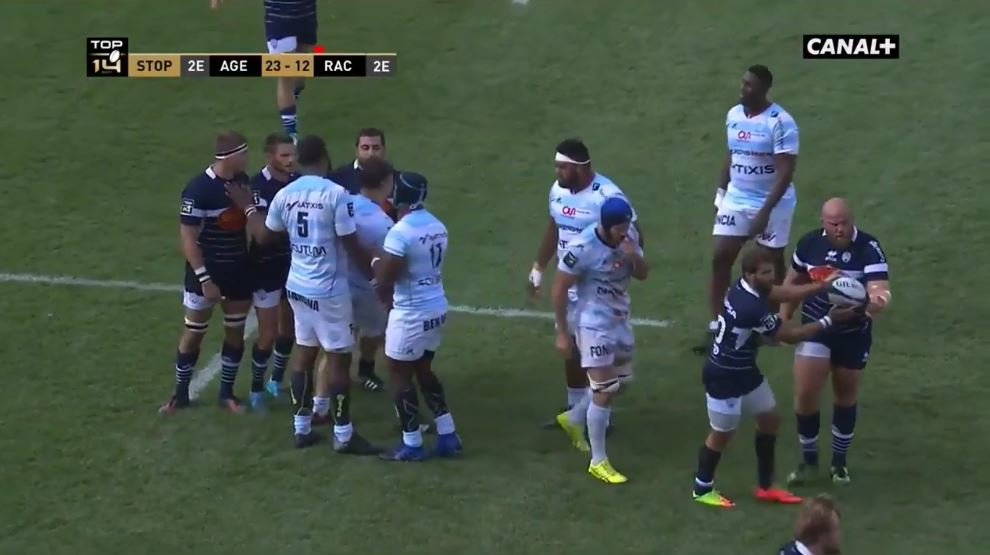 VIDEO: Shock footage shows moment Dan Carter tries to break opposing  player's leg