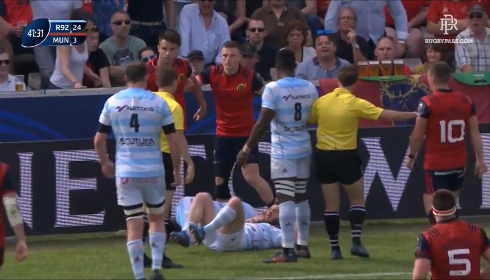 FOOTAGE: The darkside of Conor Murray? Pumped-up Munster scrumhalf drops 2 Racing players