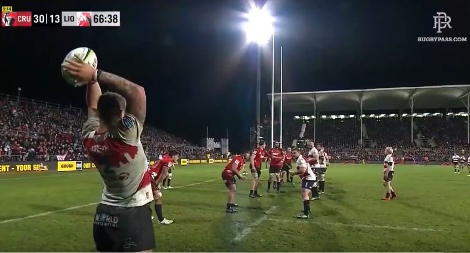 WATCH: Malcolm Marx smashes through Whitelock and Barrett with apparent ease