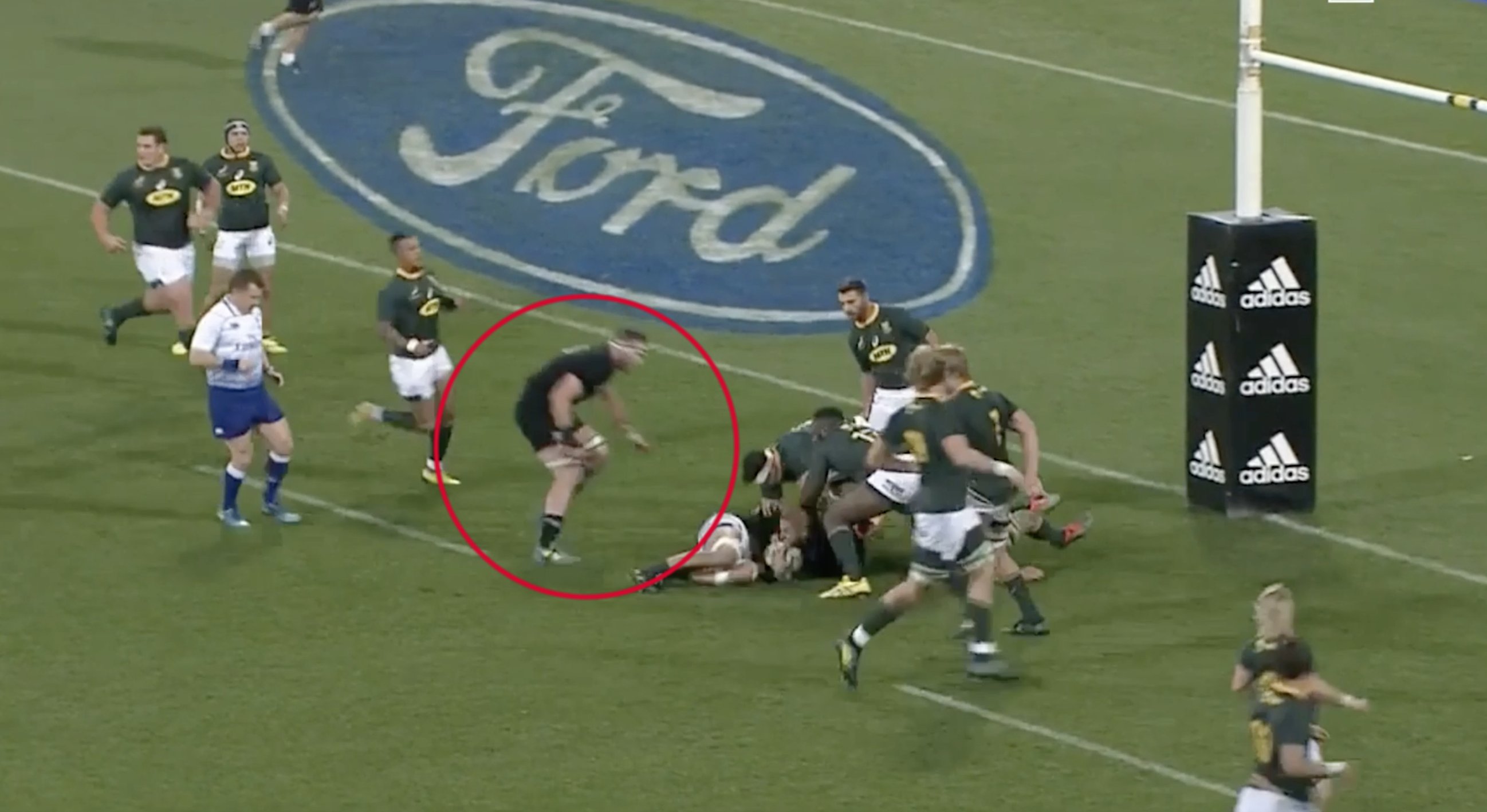 EVIDENCE: New footage reveals that Kieran Read should have been sent off for cowardly off the ball cheap shot