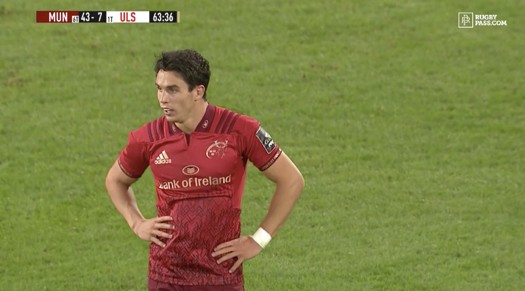 VIDEO: Joey Carbery uses his electric speed to finish off fantastic Munster team try from their own 22