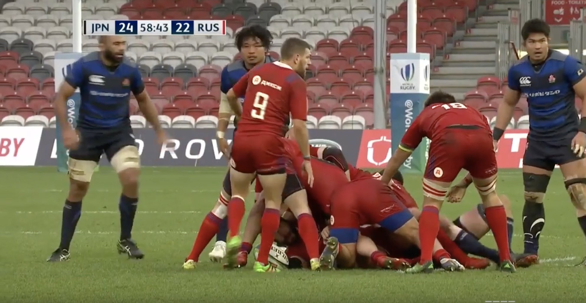 WATCH: Russia use DOUBLE cross kick in try that is genuinely class