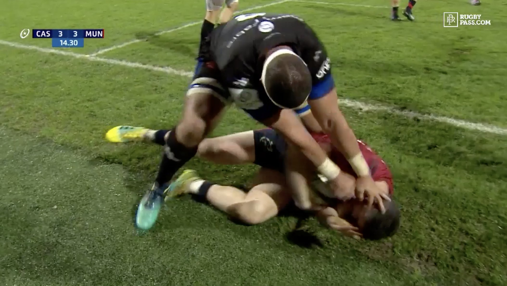 WATCH: Social media in uproar after Castres reach unfound levels of thuggery against Munster