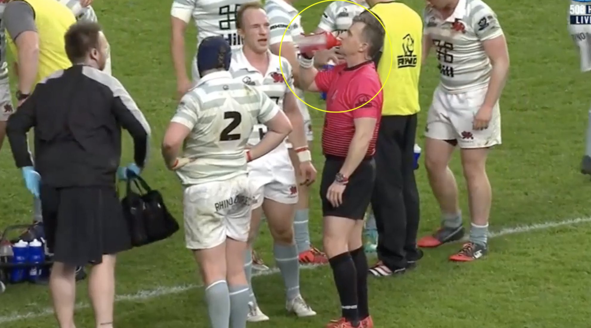 WATCH: Nigel Owens' banter with Varsity team is the reason why he's the best in the world