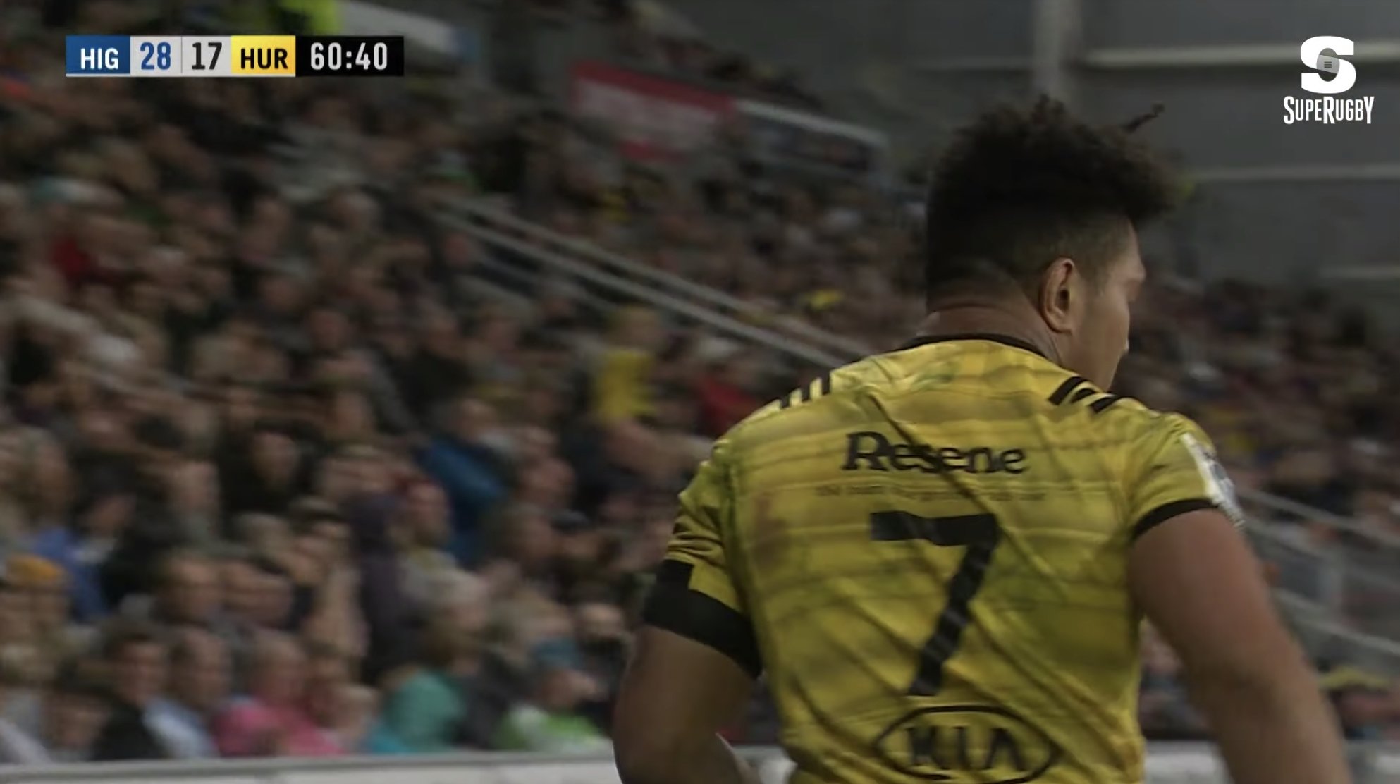 WATCH: Ardie Savea is in the form of his life, with a try that no flanker should ever finish