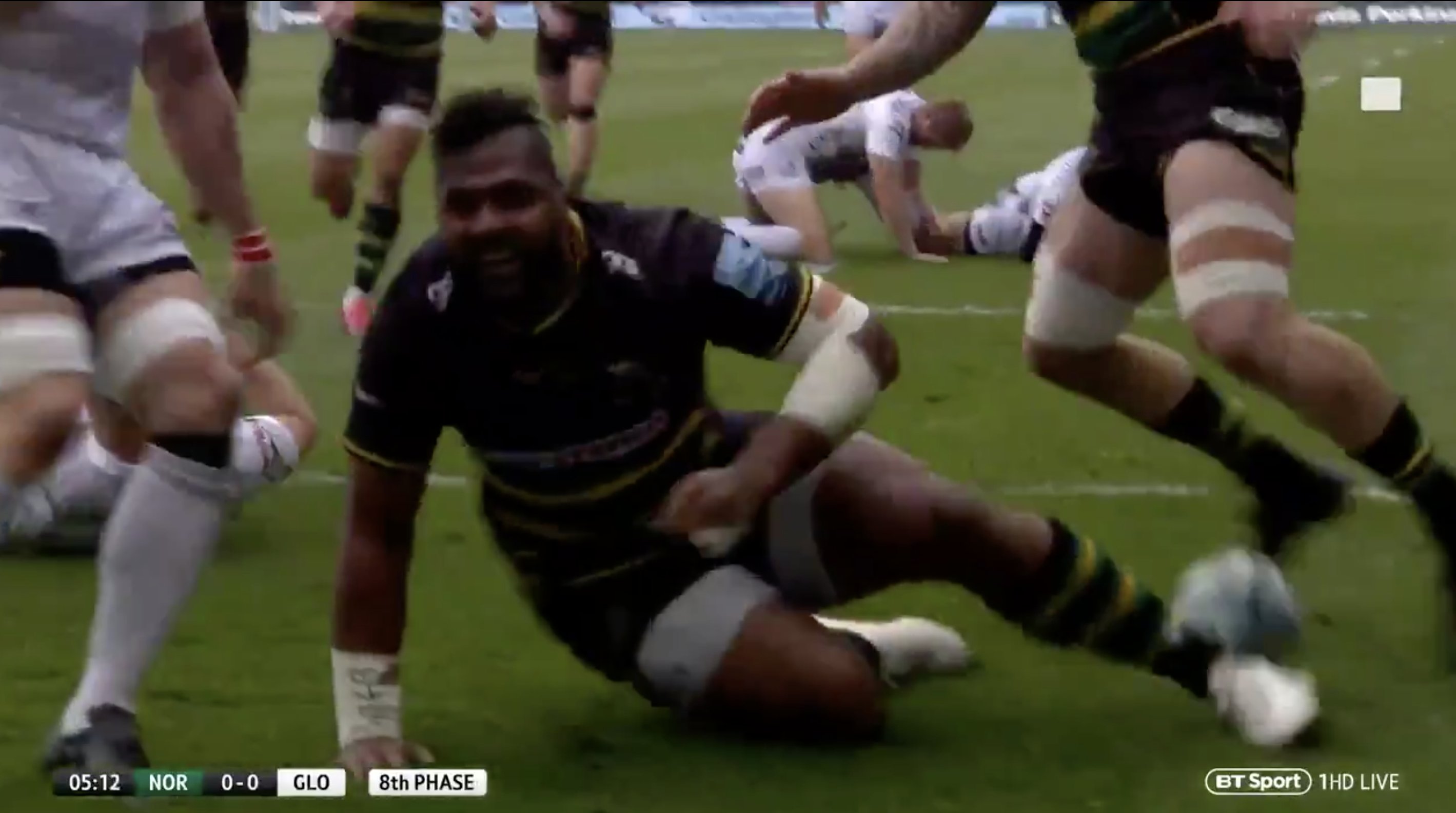 WATCH Taqele Naiyaravoro leaves devastation in his wake with pinball-like run against Gloucester Rugby Onslaught