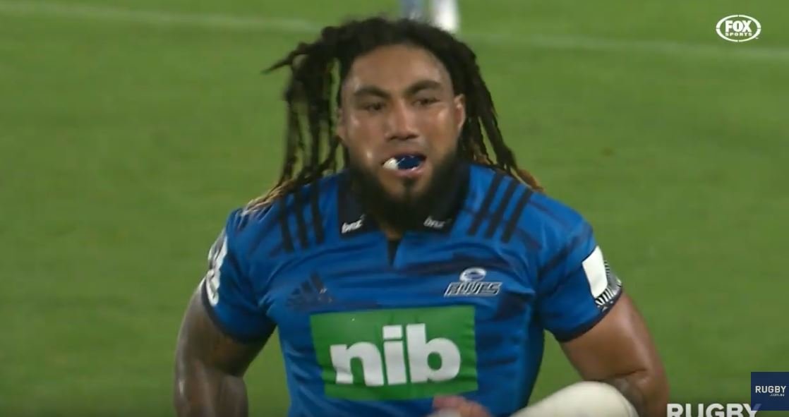 VIDEO: Ma'a Nonu punishes the Waratahs with 40 metre charge for the line