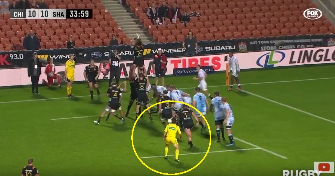 Calls for ref to be banned following the outrageous manner in which he awarded this try