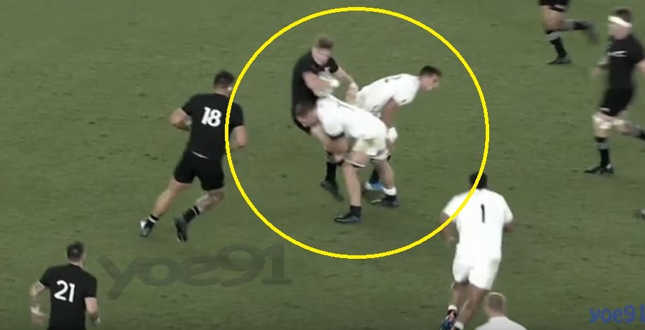 SUPERCUT: Underhill, Curry physically monster the All-Blacks
