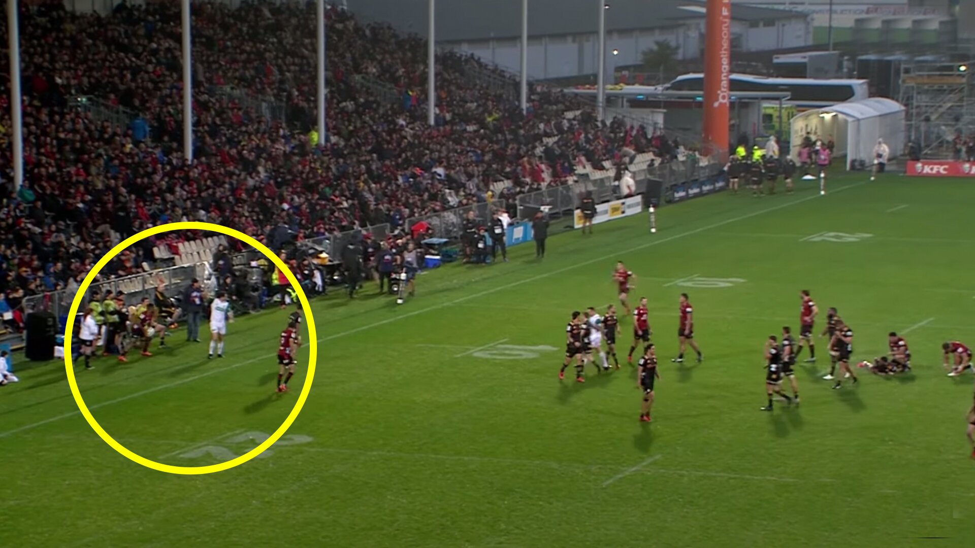 The Crusaders scored one of the sneakiest tries possible against the Chiefs