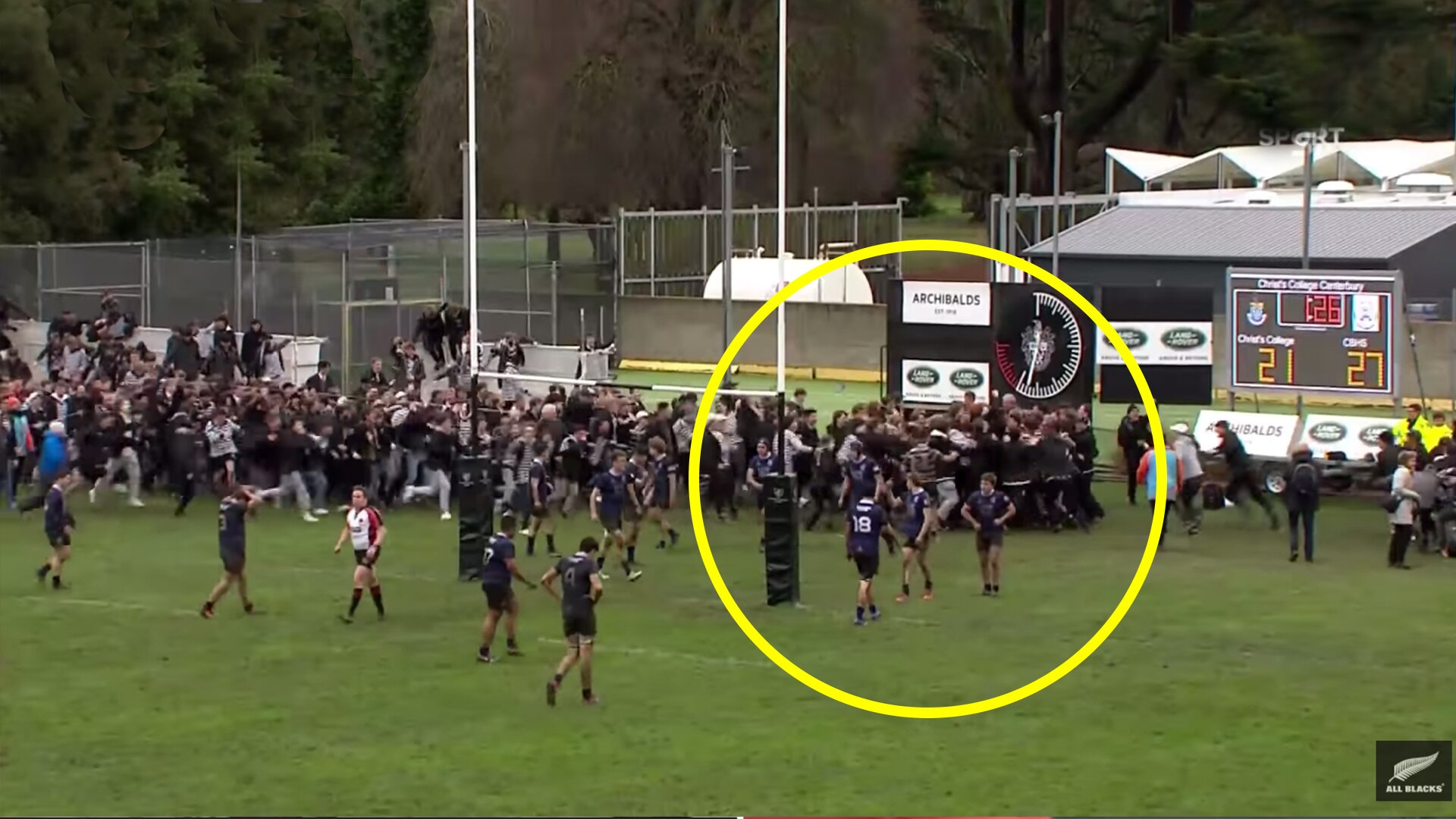 A prop in rugby causes absolute carnage with his very first involvement on the pitch