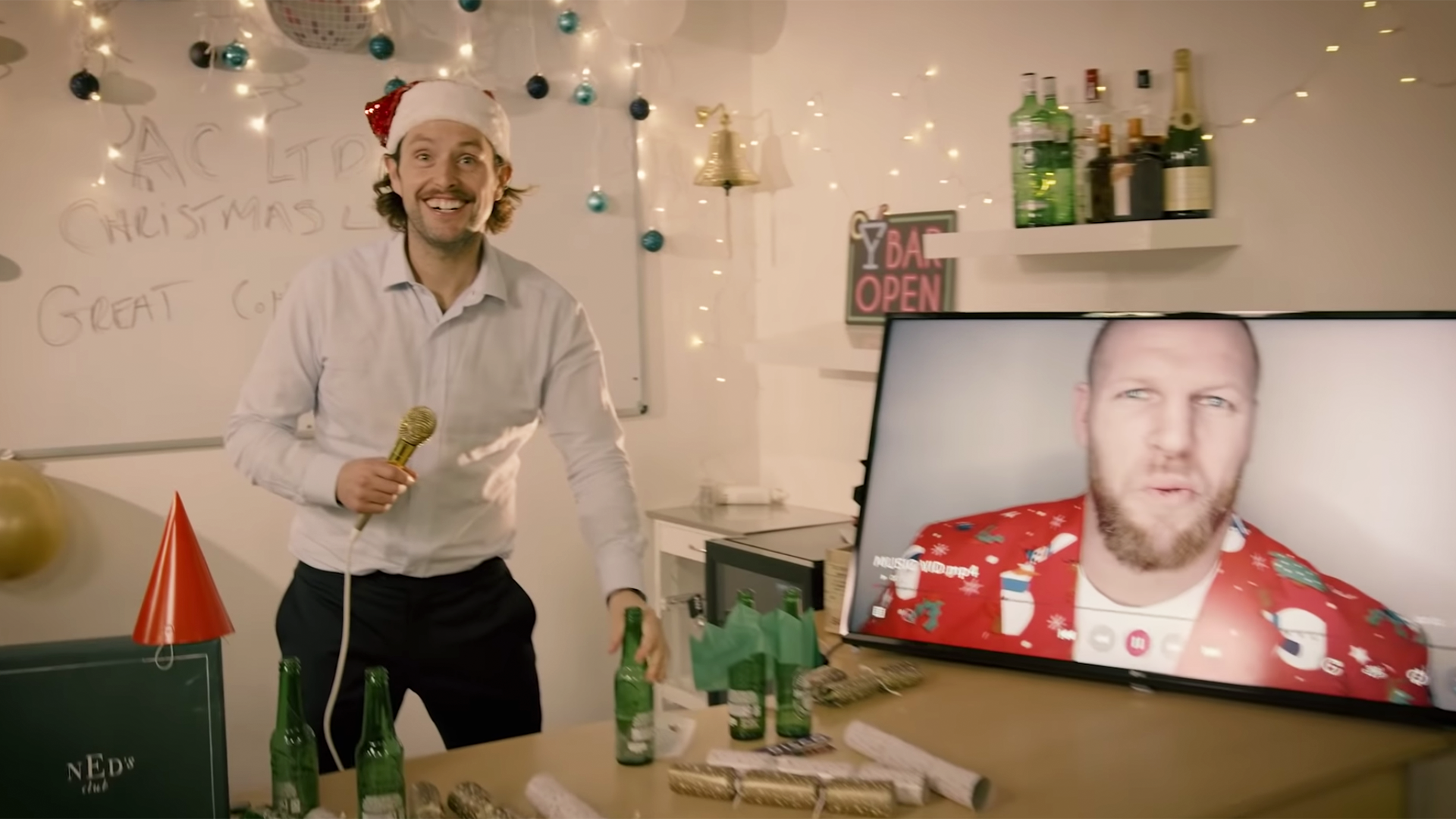 The ridiculous rugby song that is closing in on Christmas number 1