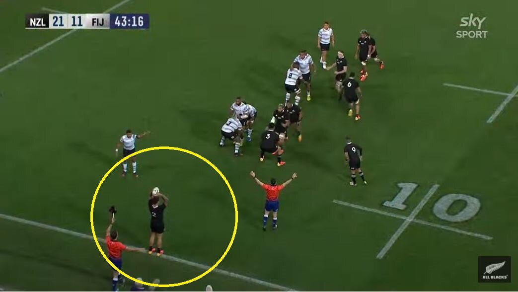 All Blacks now allowed to throw ball forward at lineouts?