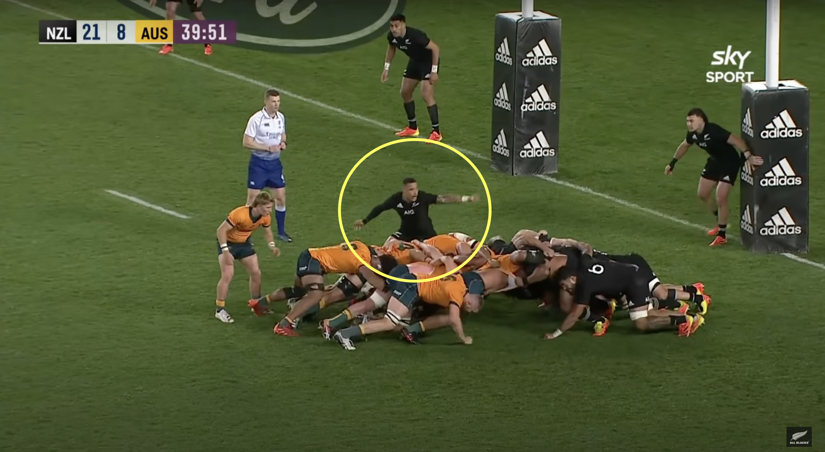 Proof Aaron Smith is an evil genius for the All Blacks