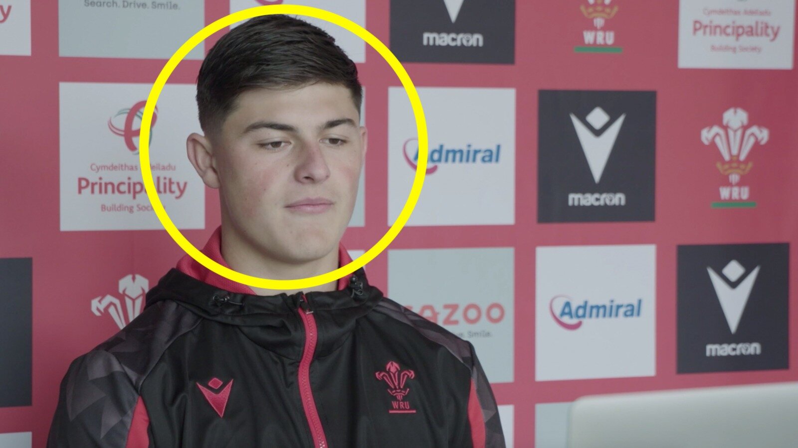 Louis Rees-Zammit gives rival rugby fans a terrifying update in latest interview