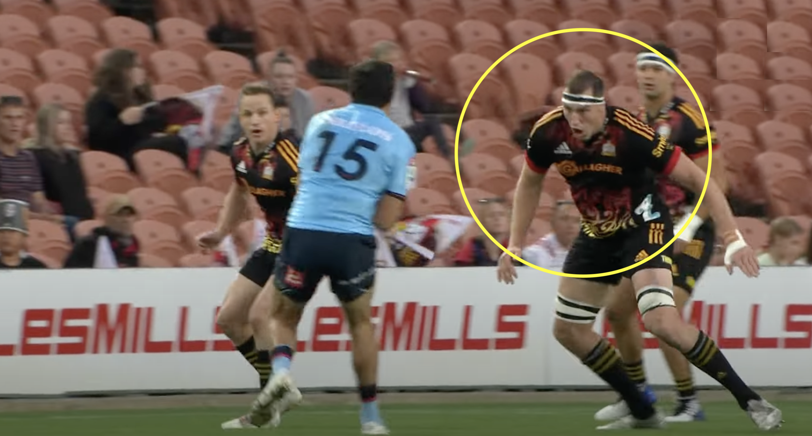 Brodie Retallick cuts fullback in half with textbook legal tackle