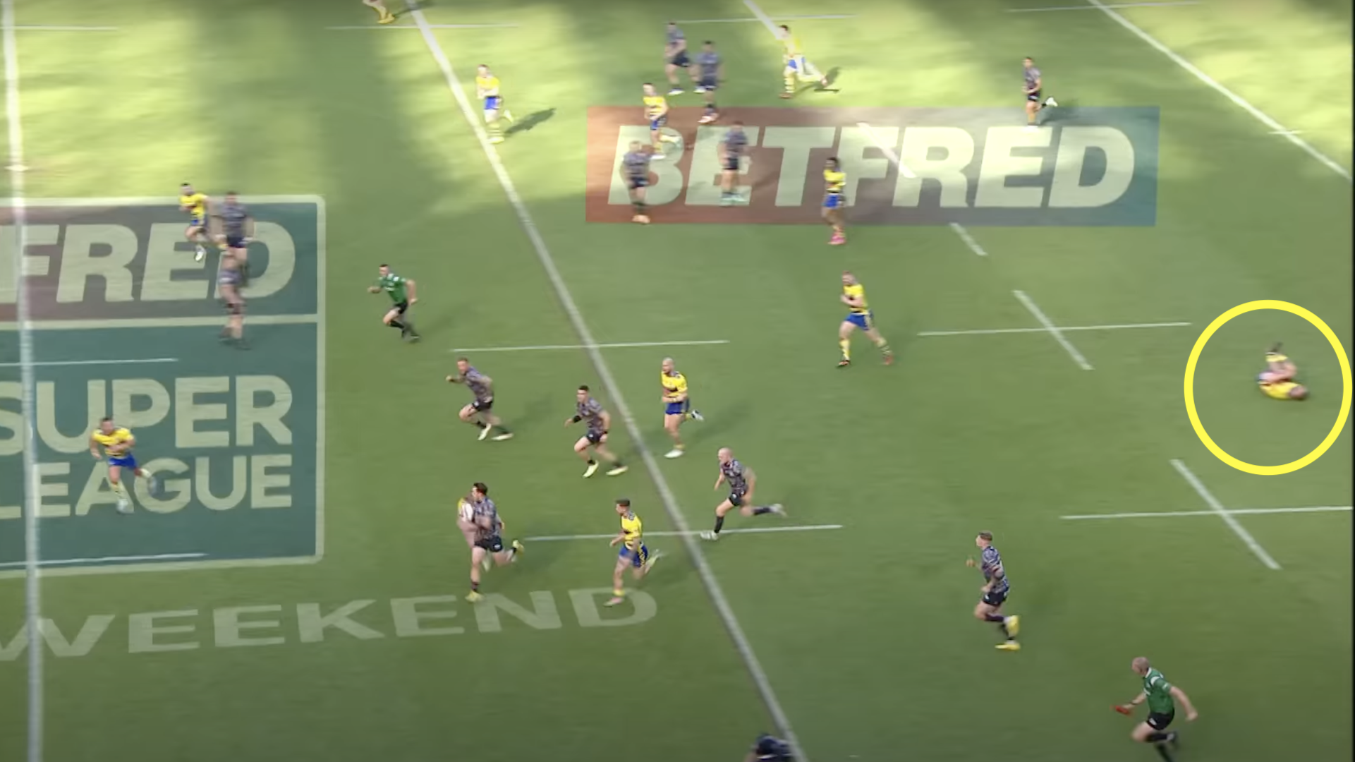 WATCH: The sidestep so good it actually injured a player