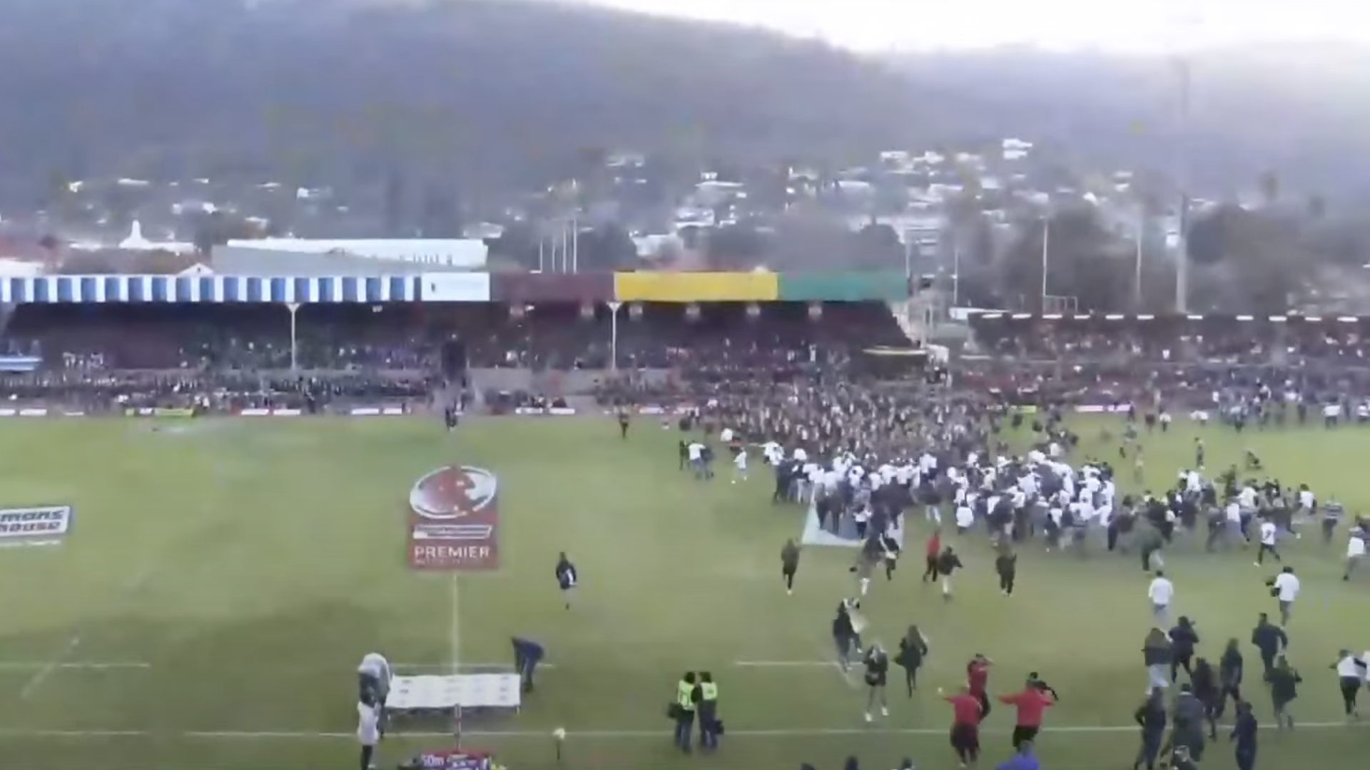 South African schoolboy derby puts English Premiership to shame for one reason